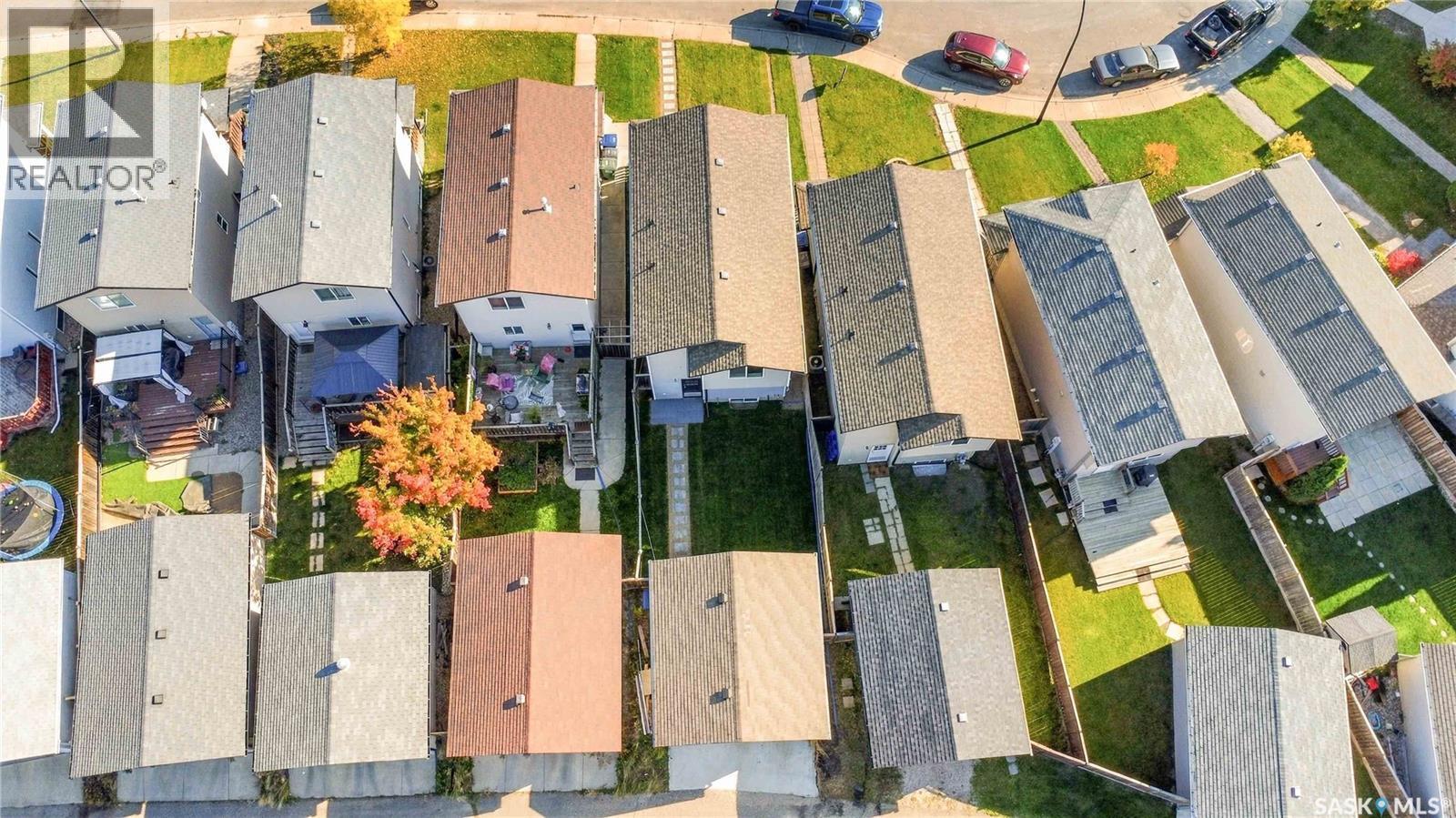 734 Lamarsh Lane, Saskatoon, SK
