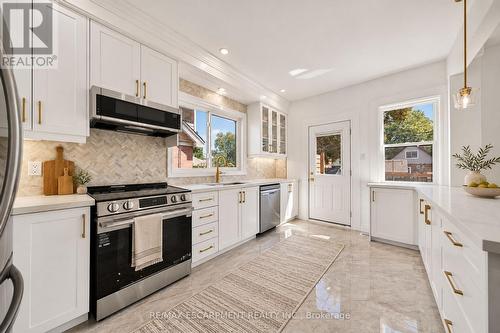 Virtually staged - 229 Park Row S, Hamilton, ON 