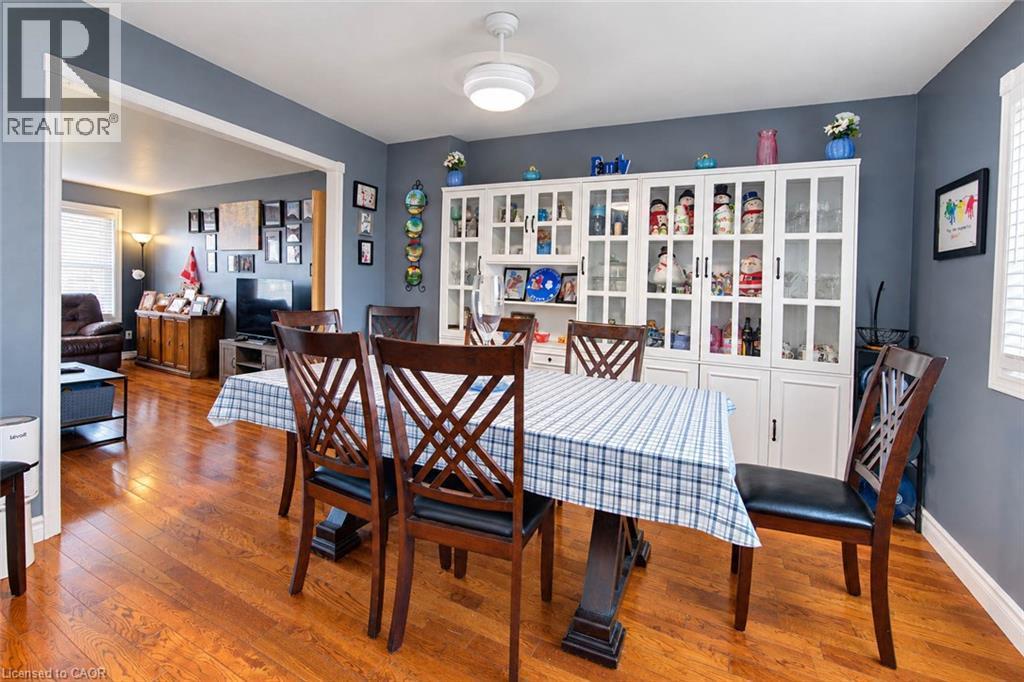 46 Robson Avenue, Cambridge, ON