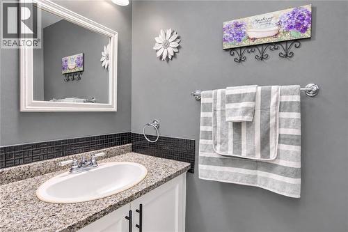 46 Robson Avenue, Cambridge, ON 