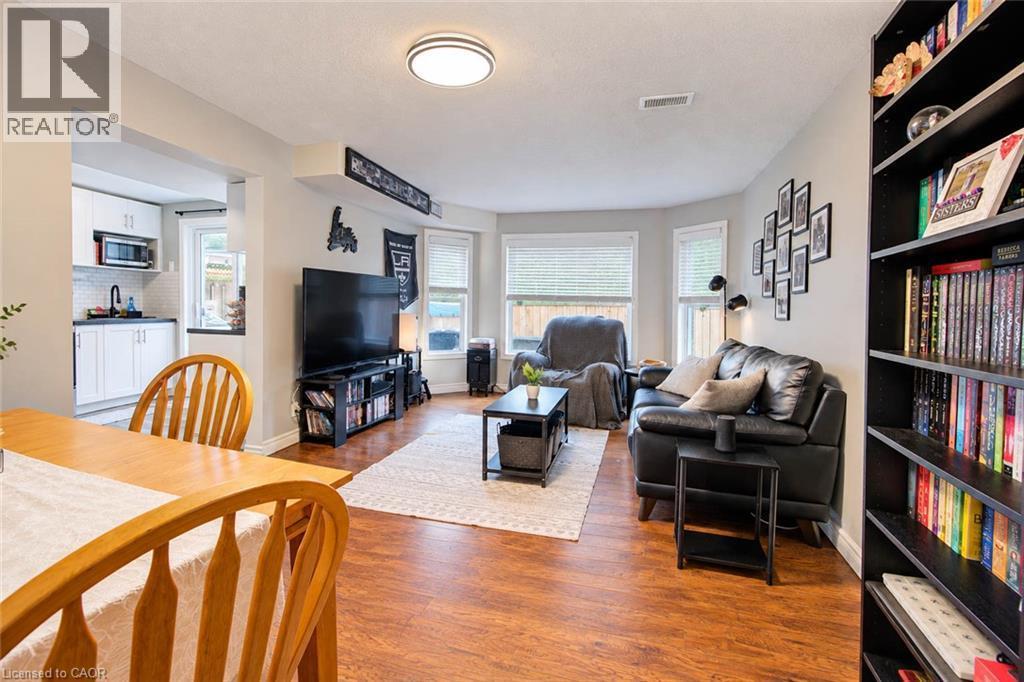 46 Robson Avenue, Cambridge, ON