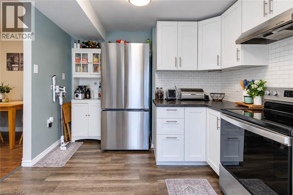46 Robson Avenue, Cambridge, ON