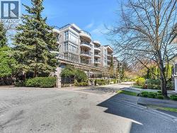 219 8480 GRANVILLE AVENUE  Richmond, BC V6Y 4E8