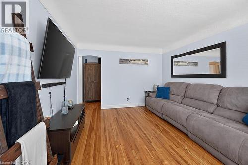 202 East 26Th Street, Hamilton, ON 
