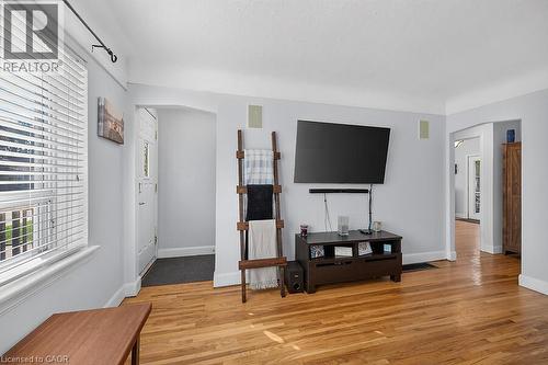 202 East 26Th Street, Hamilton, ON 