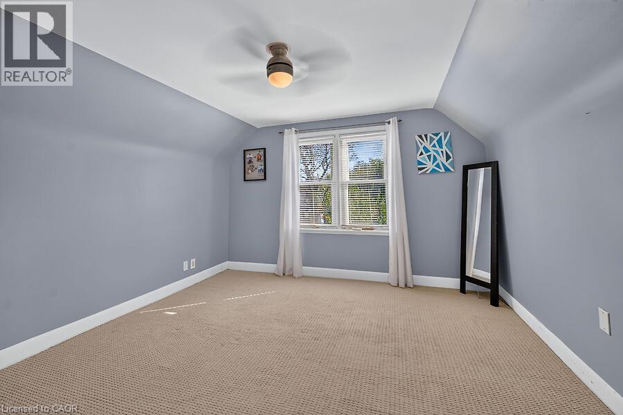 202 East 26Th Street, Hamilton, ON