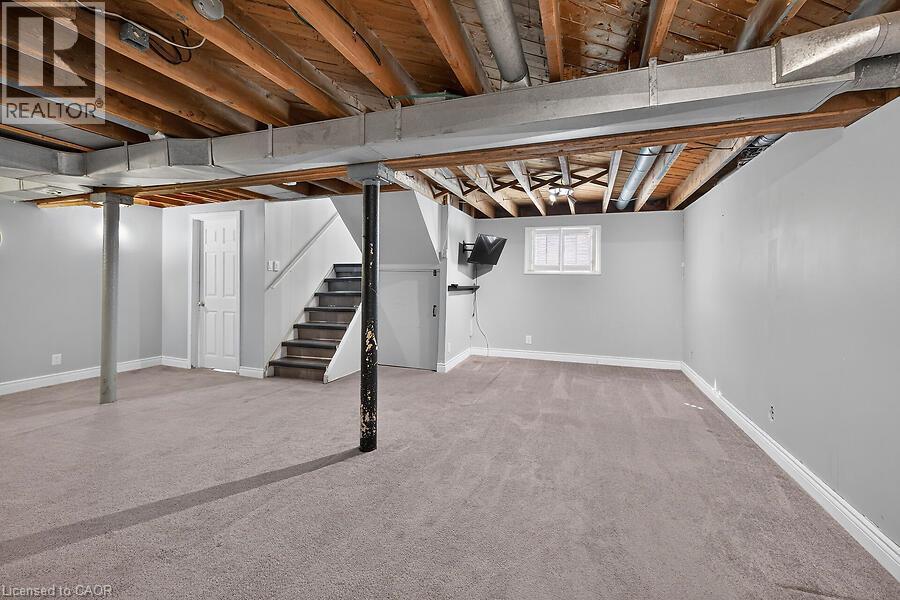 202 East 26Th Street, Hamilton, ON