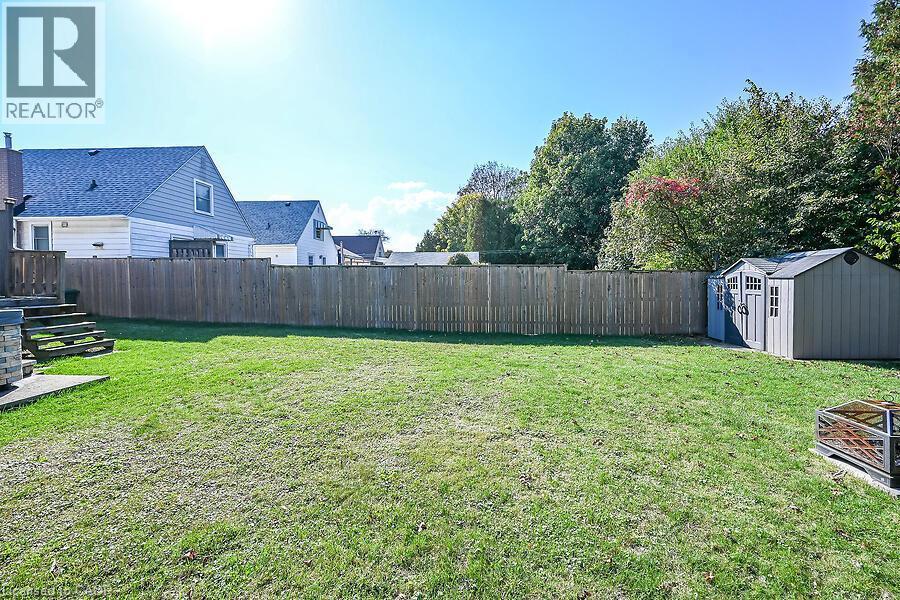 202 East 26Th Street, Hamilton, ON
