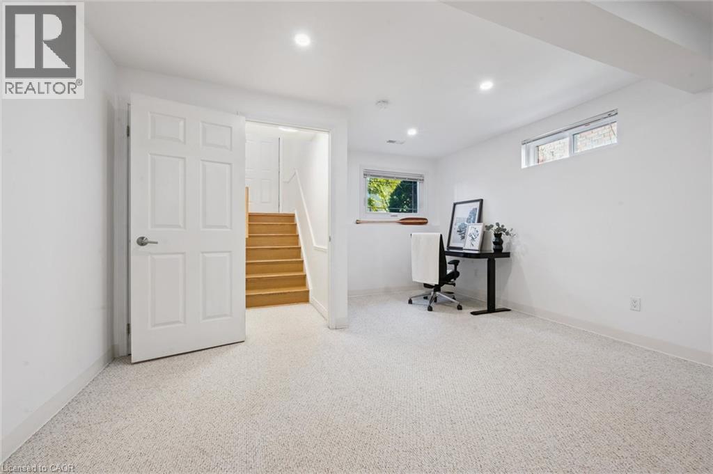 180 Eastforest Trail, Kitchener, ON