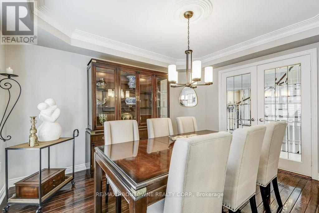 2080 Mckerlie Crescent, Burlington, ON