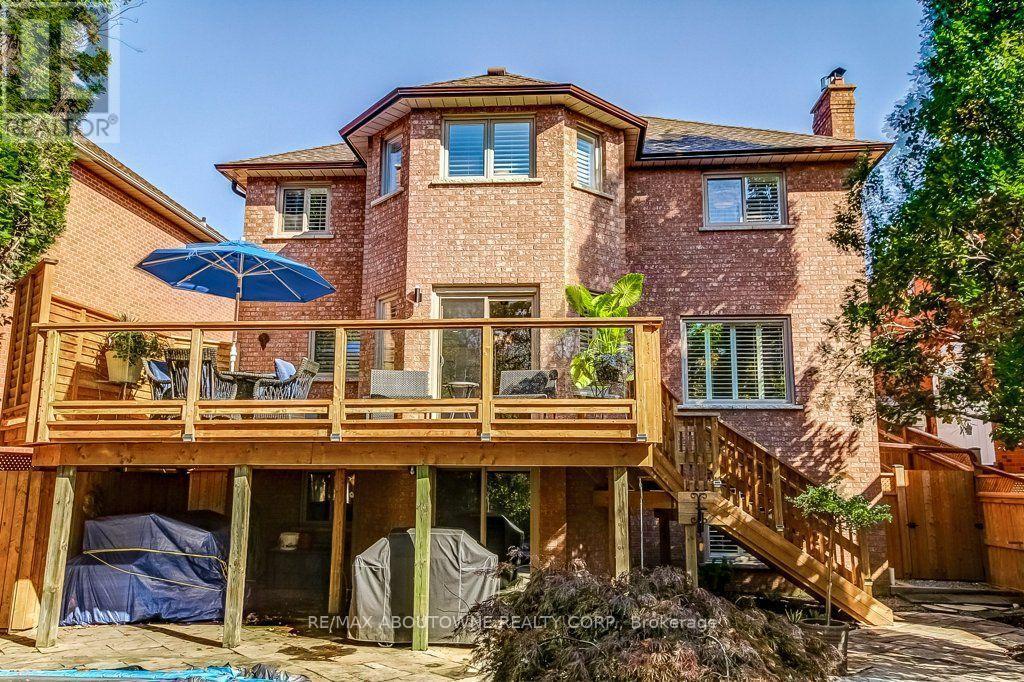 2080 Mckerlie Crescent, Burlington, ON