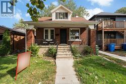 1306 WESTCOTT Windsor, ON N8Y 4C2