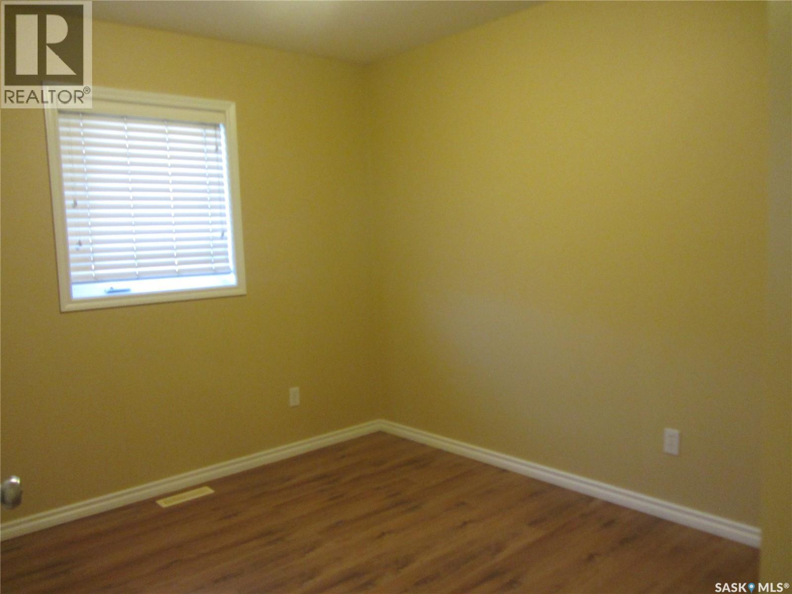 562 Blackburn Crescent, Saskatoon, SK