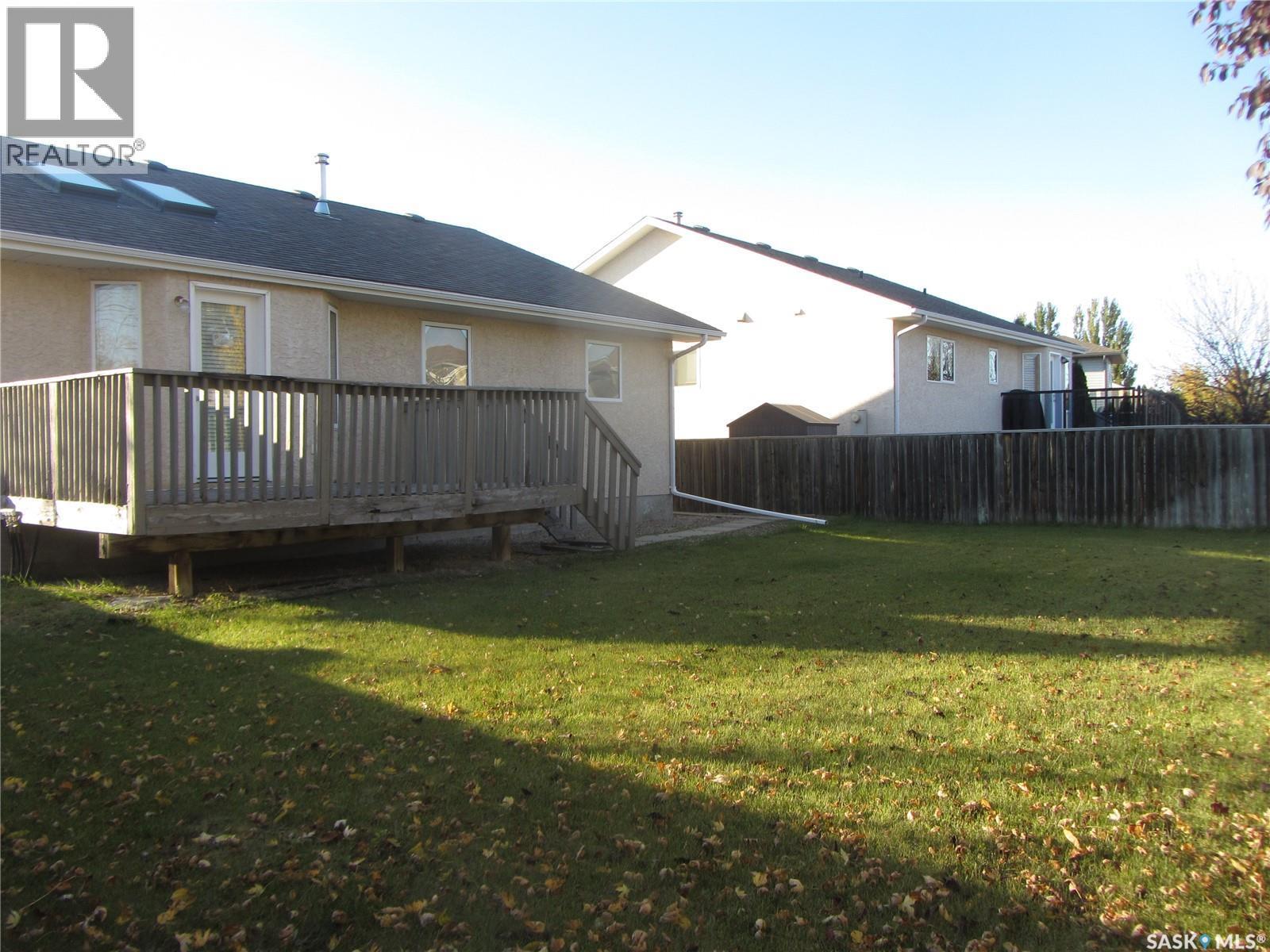 562 Blackburn Crescent, Saskatoon, SK