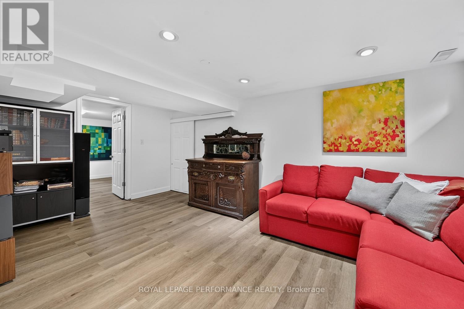 140 Begonia Avenue, Ottawa, ON