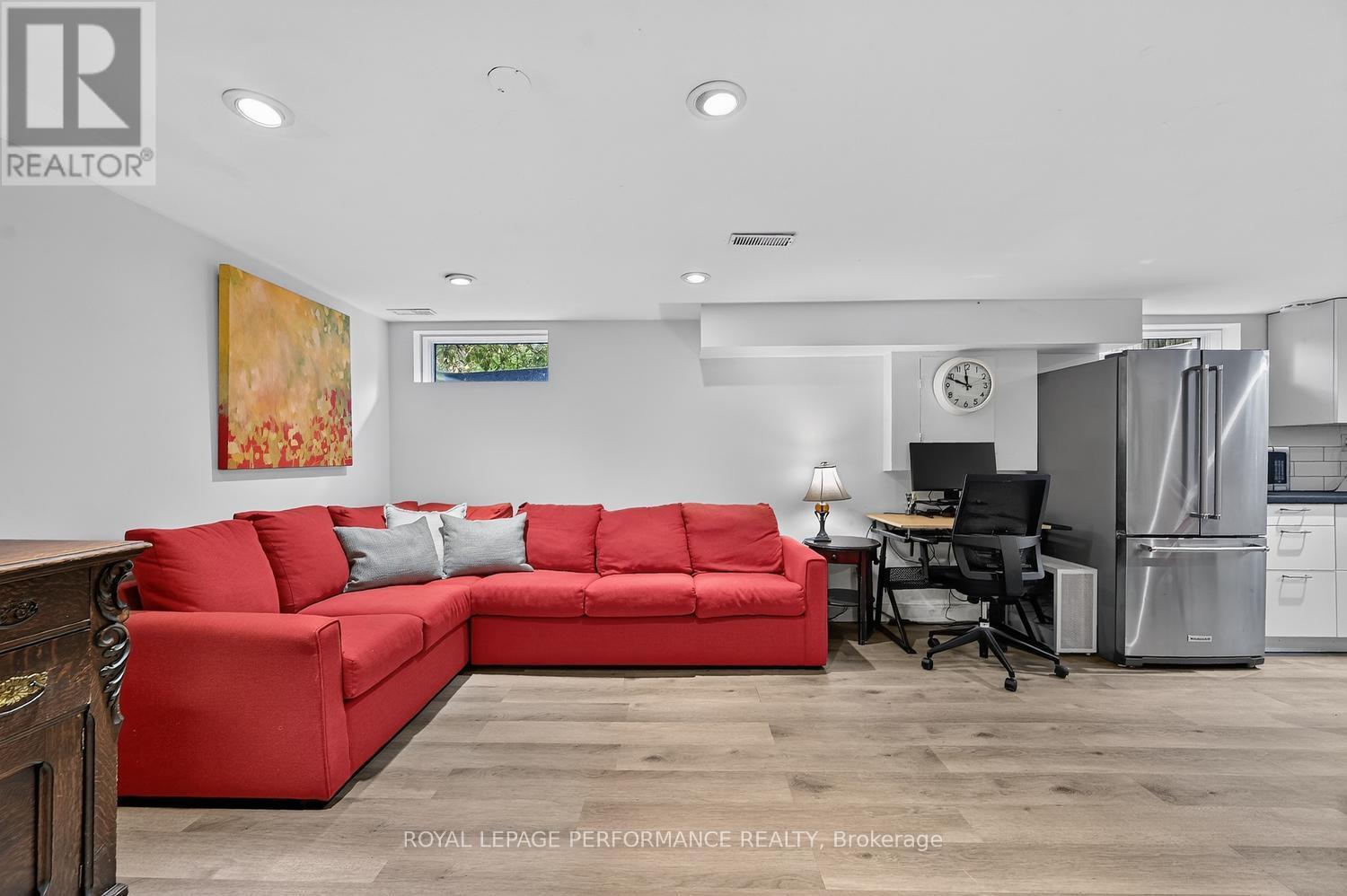 140 Begonia Avenue, Ottawa, ON