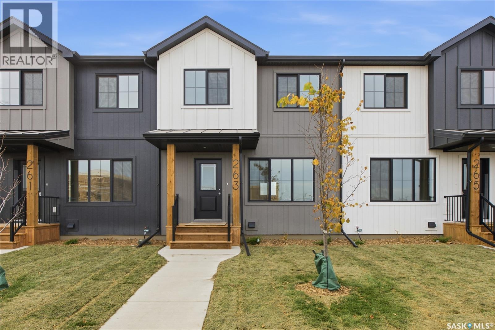 263 Mark Bend, Saskatoon, SK