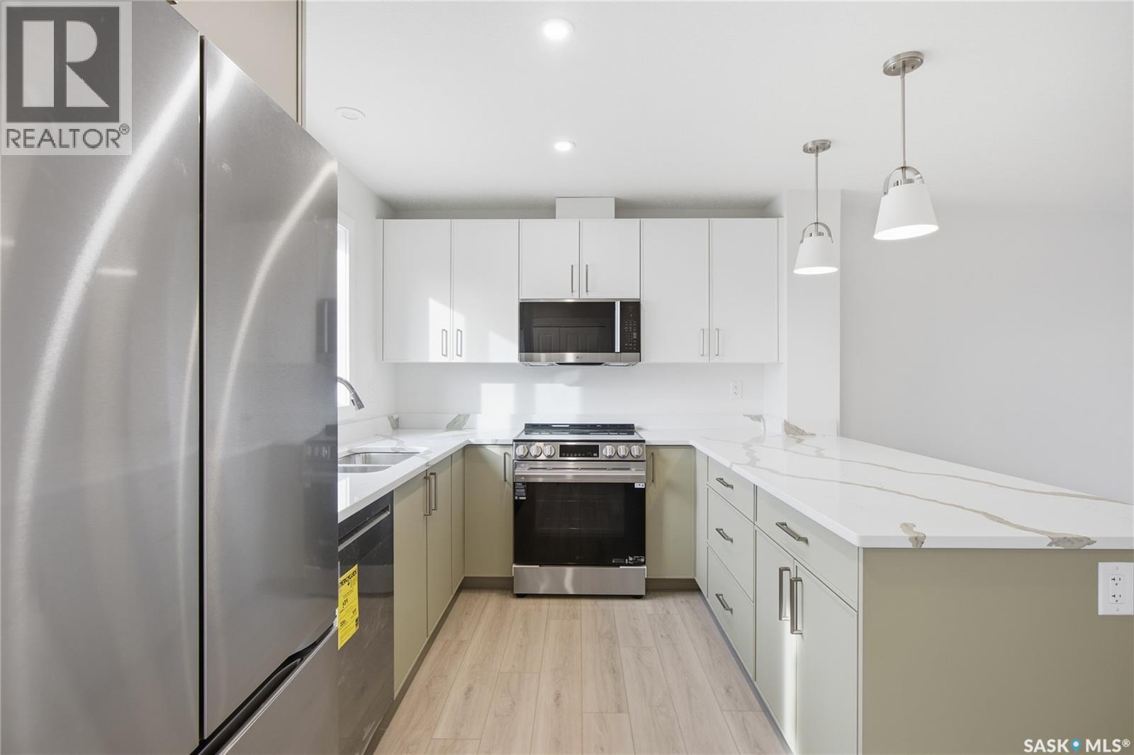 263 Mark Bend, Saskatoon, SK