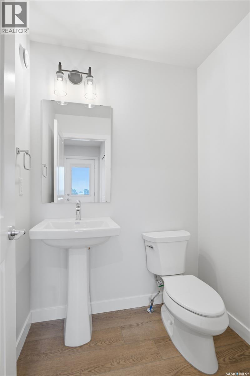 279 Mark Bend, Saskatoon, SK