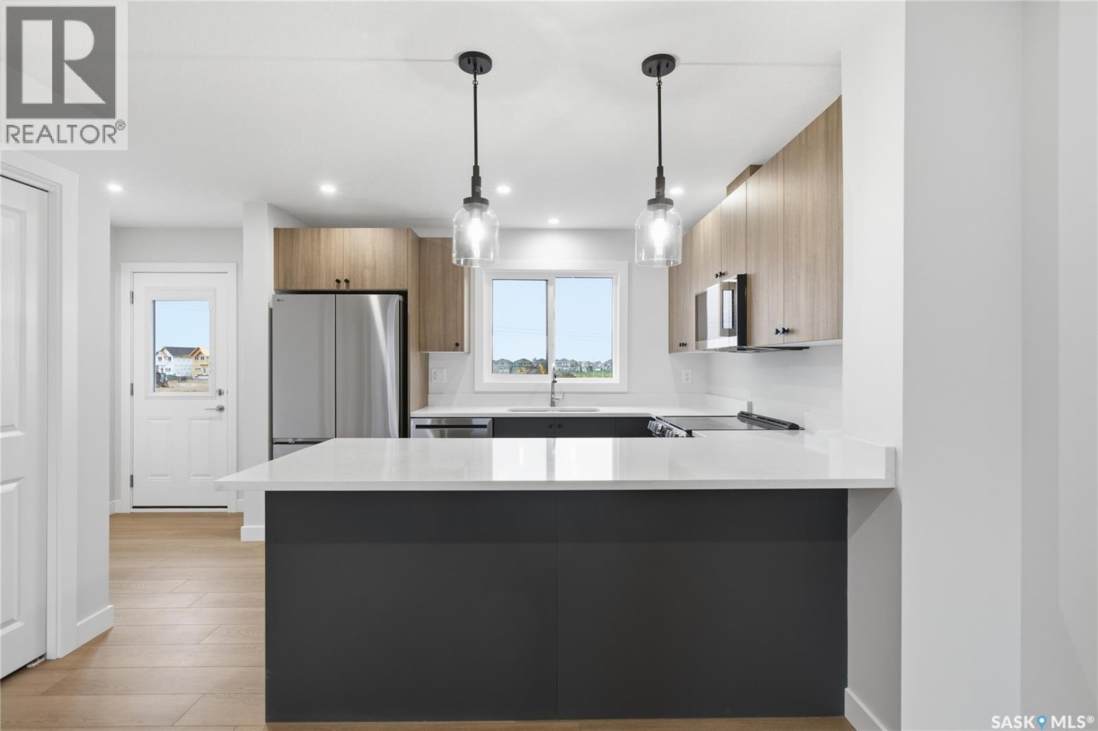 279 Mark Bend, Saskatoon, SK