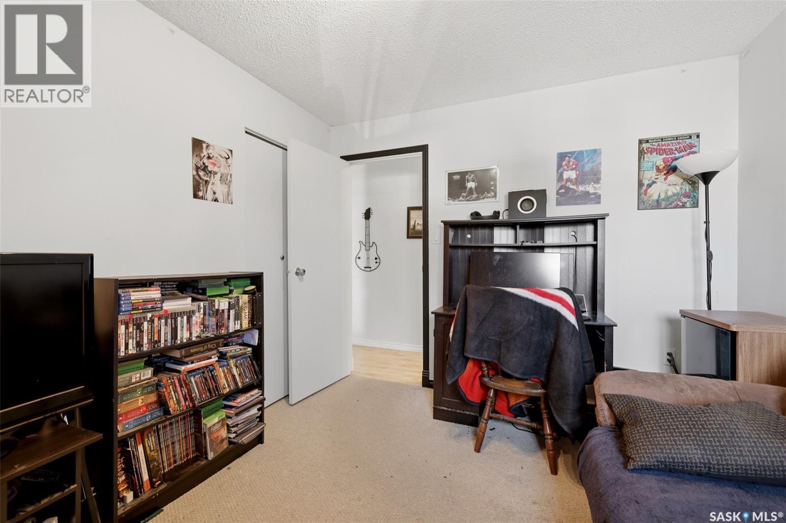 202 2511 Neff Road E, Regina, SK