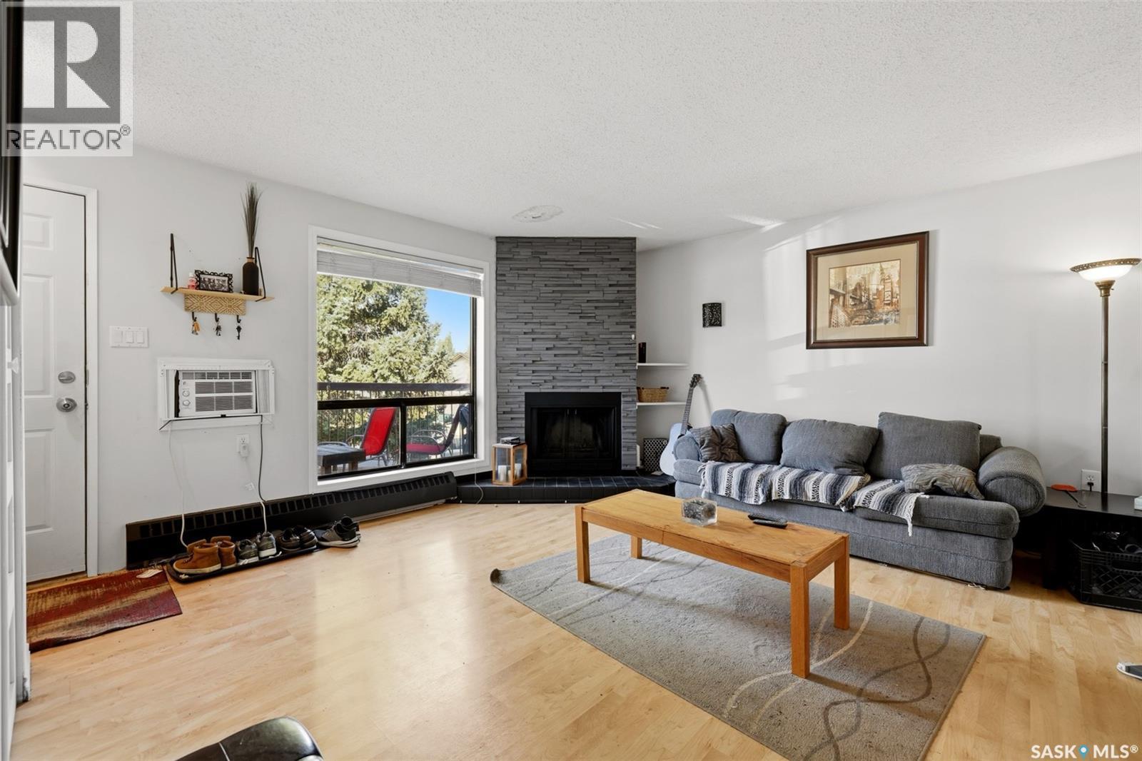 202 2511 Neff Road E, Regina, SK