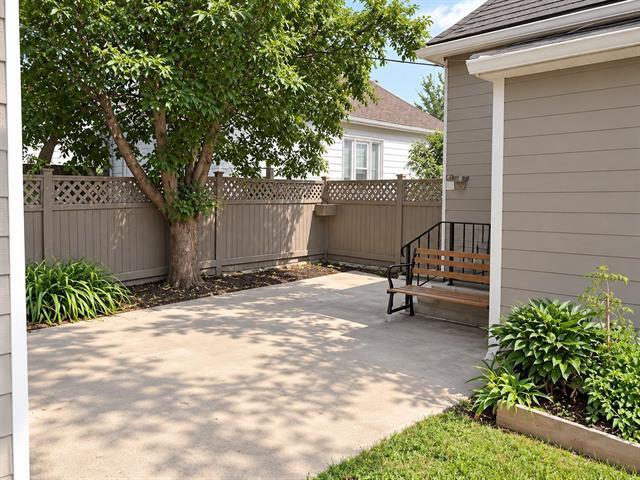 356 Larsen Ave, Winnipeg, MB