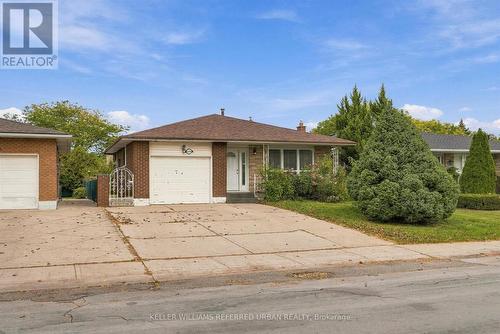 128 HADELAND AVENUE  Hamilton, ON L9C 5Z9