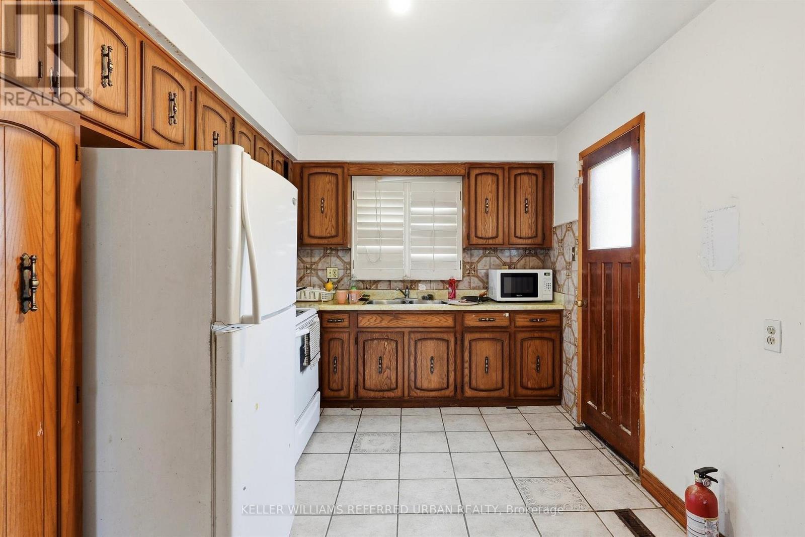 128 Hadeland Avenue, Hamilton, ON