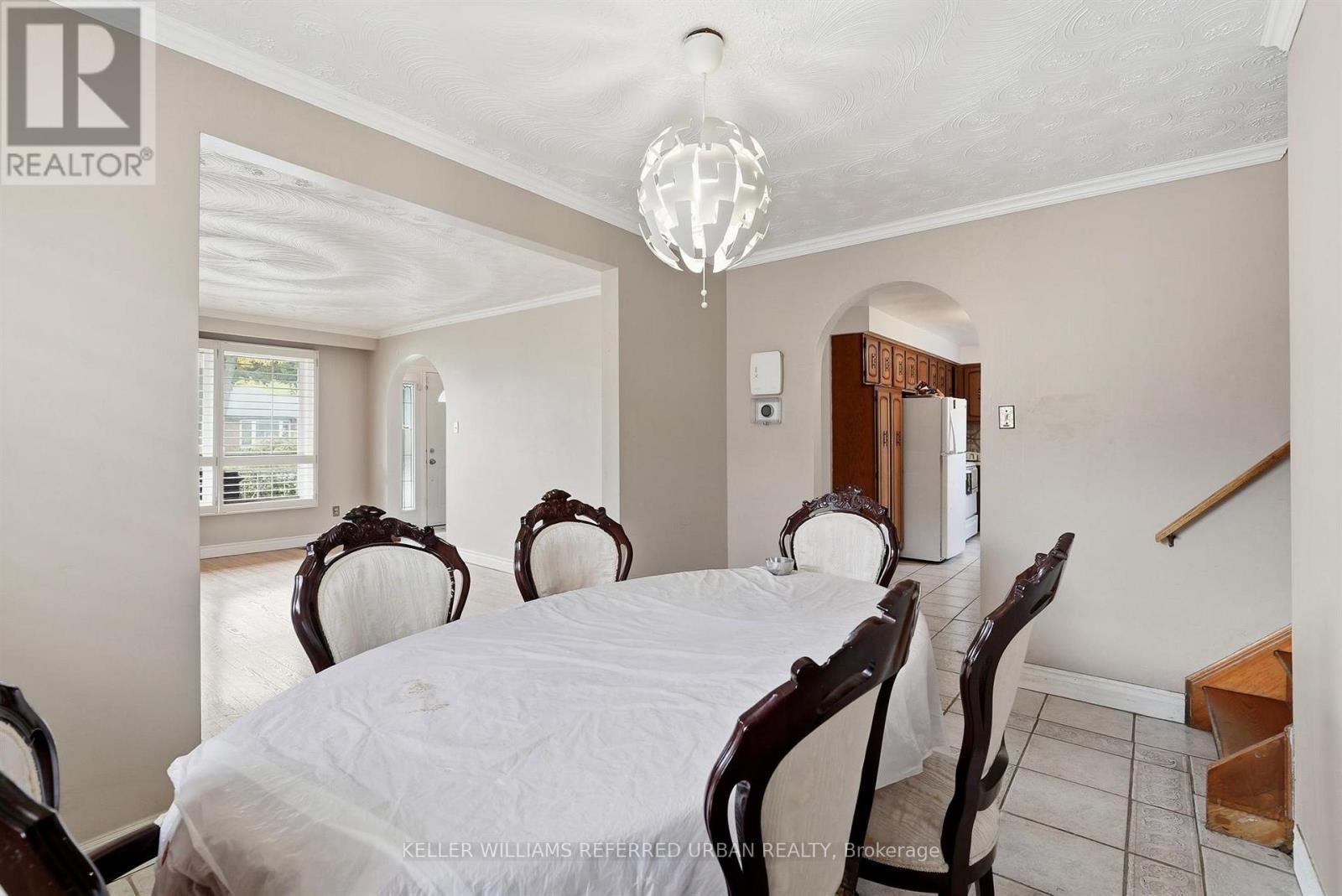 128 Hadeland Avenue, Hamilton, ON