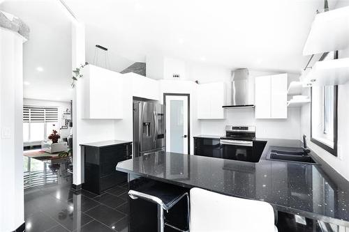 28 Blackwood Bay, Winnipeg, MB 