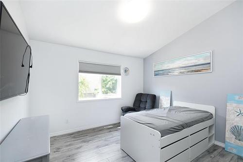 28 Blackwood Bay, Winnipeg, MB 