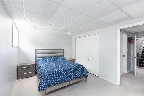 28 Blackwood Bay, Winnipeg, MB 