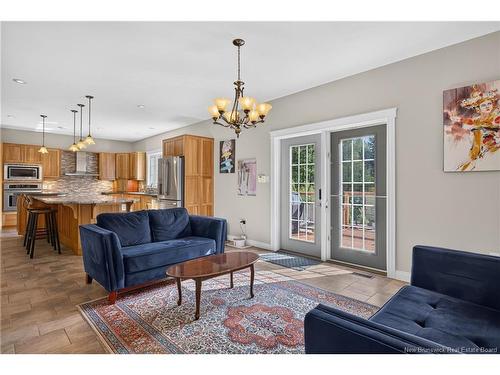 122 Summerhill Row, Fredericton, NB 