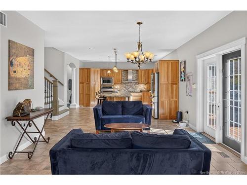 122 Summerhill Row, Fredericton, NB 