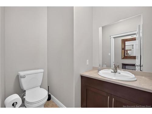 122 Summerhill Row, Fredericton, NB 