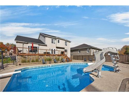 122 Summerhill Row, Fredericton, NB 