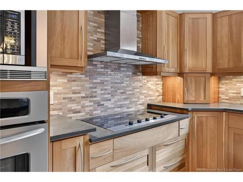 122 Summerhill Row, Fredericton, NB 