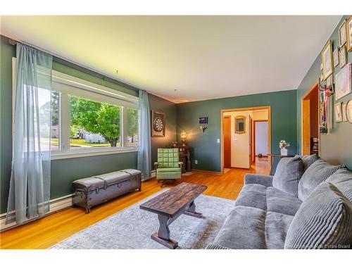 577 Maple St, Fredericton, NB 