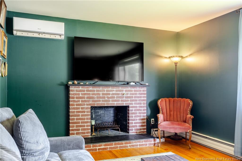 577 Maple St, Fredericton, NB