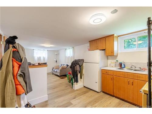 577 Maple St, Fredericton, NB 