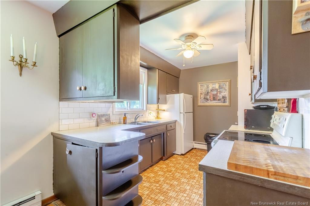 577 Maple St, Fredericton, NB