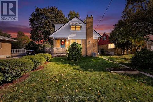29 CRESTVIEW AVENUE  Brampton, ON L6W 2R8