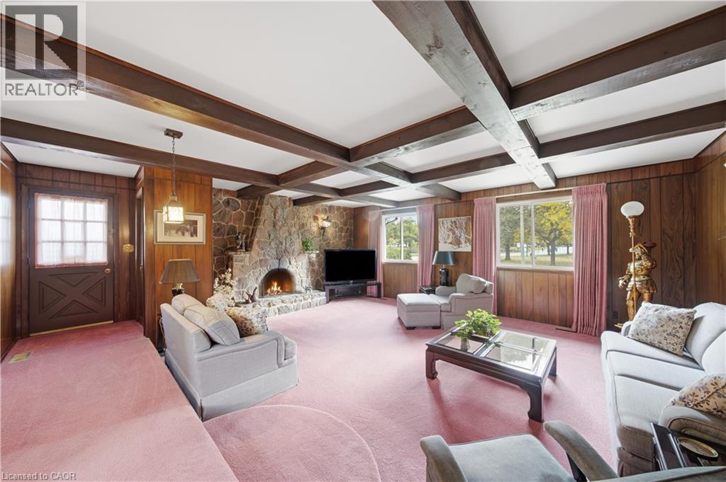 24 West 32Nd Street, Hamilton, ON