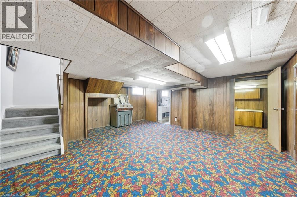 24 West 32Nd Street, Hamilton, ON