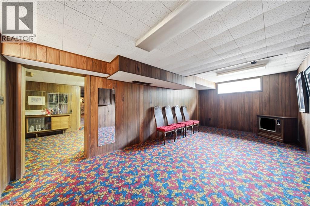 24 West 32Nd Street, Hamilton, ON