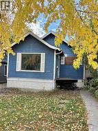 415 26th STREET W  Saskatoon, SK S7L 0J1