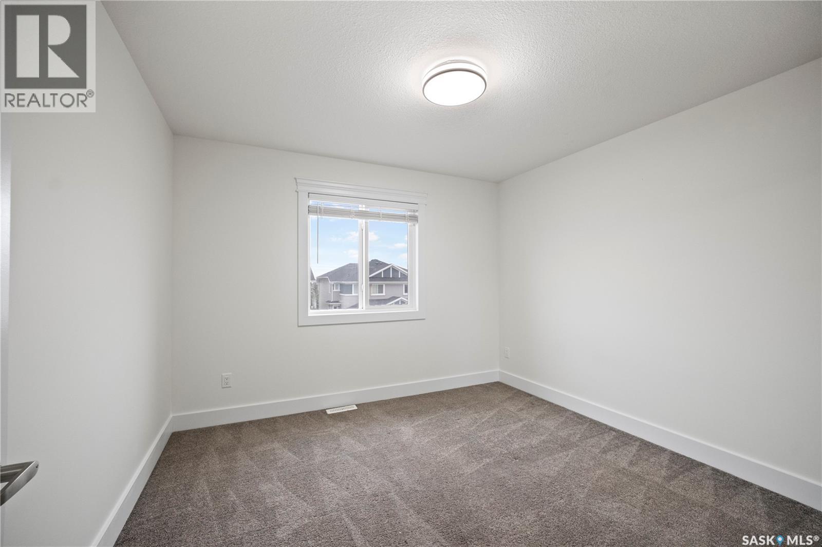 3126 Mazurak Crescent, Regina, SK