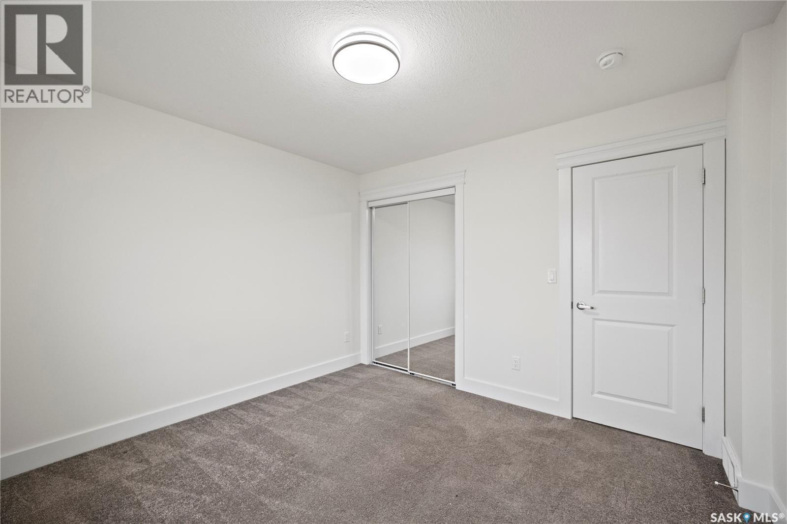 3126 Mazurak Crescent, Regina, SK