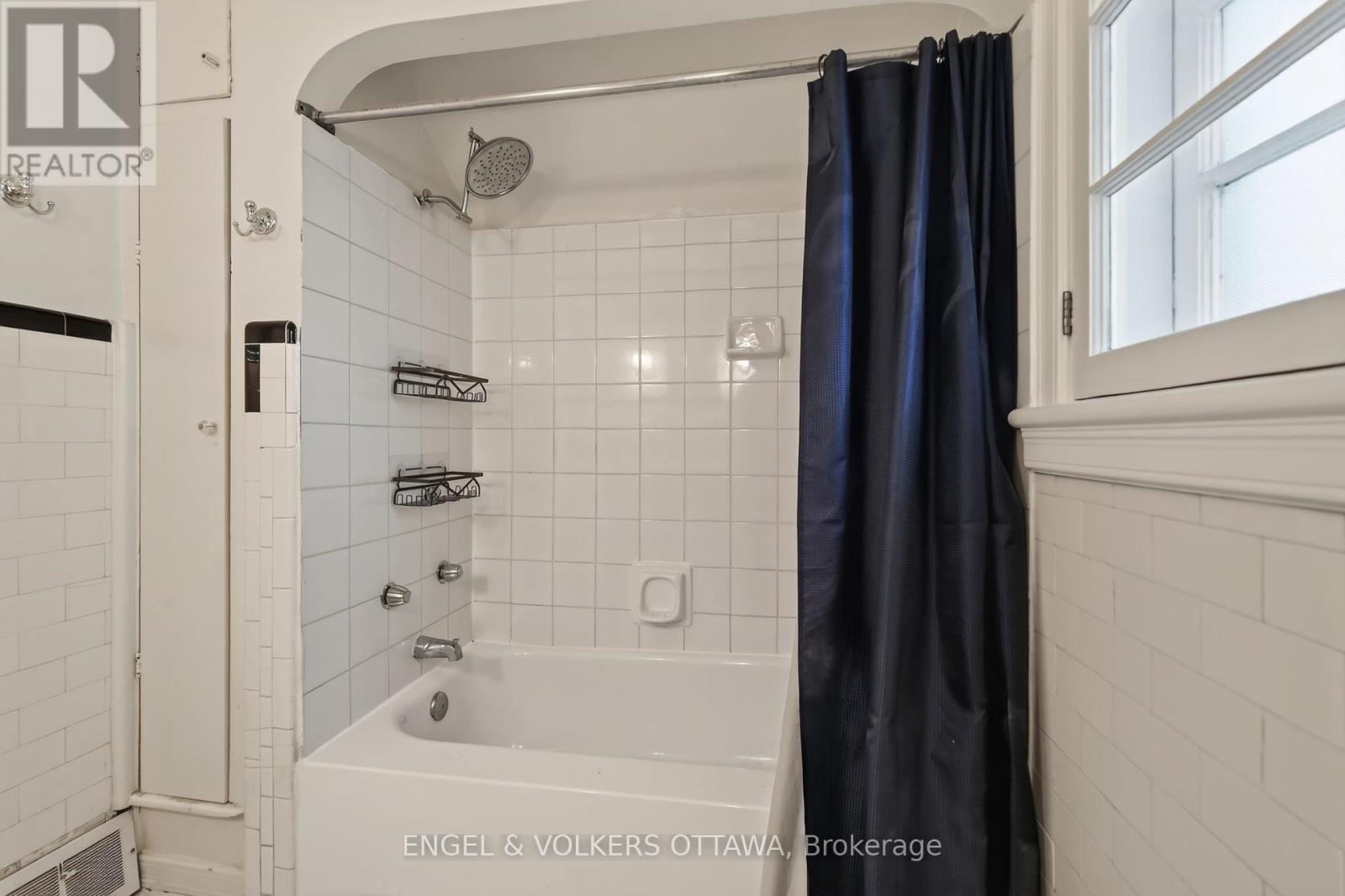 139 Renfrew Avenue, Ottawa, ON